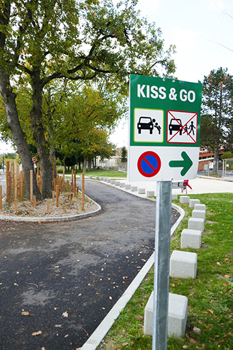 depose minute - stationnement interdit